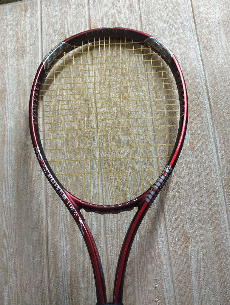 Vợt tennis prince trọng lượng 275g còn rất mới