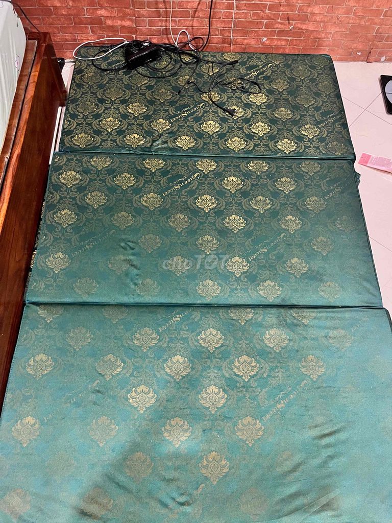 Đệm 1m2x1m9 Đã qua sử dụng. Mua bán Giường, chăn ga gối nệm tại Quận Ba Đình Hà Nội được đăng bởi Lan Anh hình 1