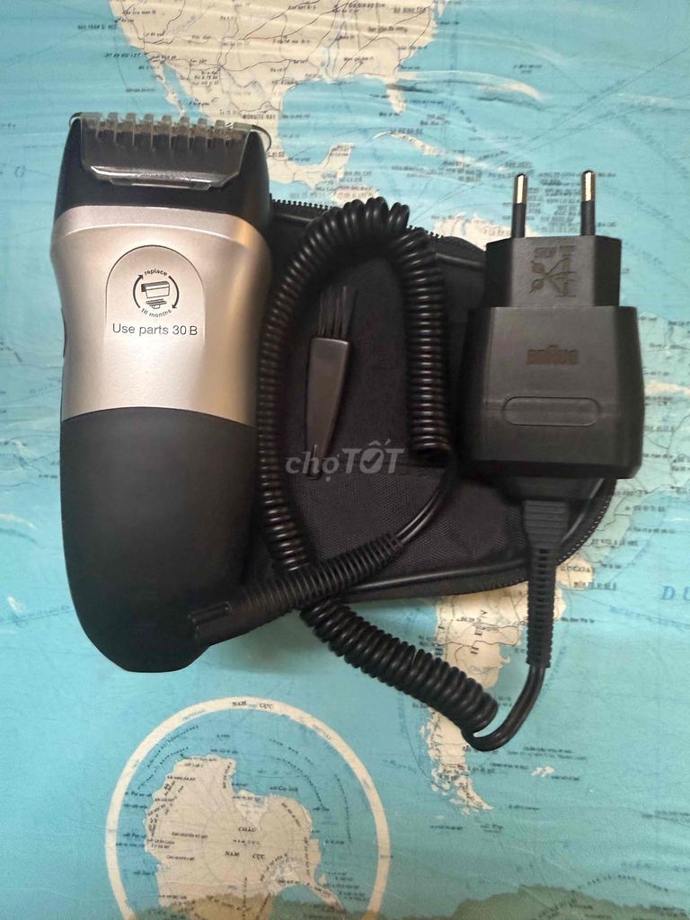 Máy cạo râu Braun Nam. Mua bán Phụ kiện thời trang khác tại Quận Tân Bình Tp Hồ Chí Minh được đăng bởi Danh Quốc hình 1