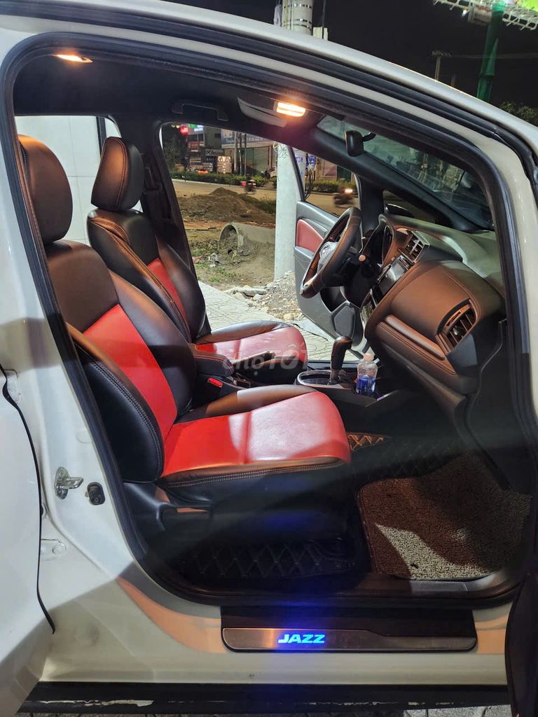 Honda Jazz 2018 RS đi ít mới 38 ngàn bao check. Mua bán Ô tô tại Thành phố Thủ Đức Tp Hồ Chí Minh được đăng bởi Thái Phạm hình 5