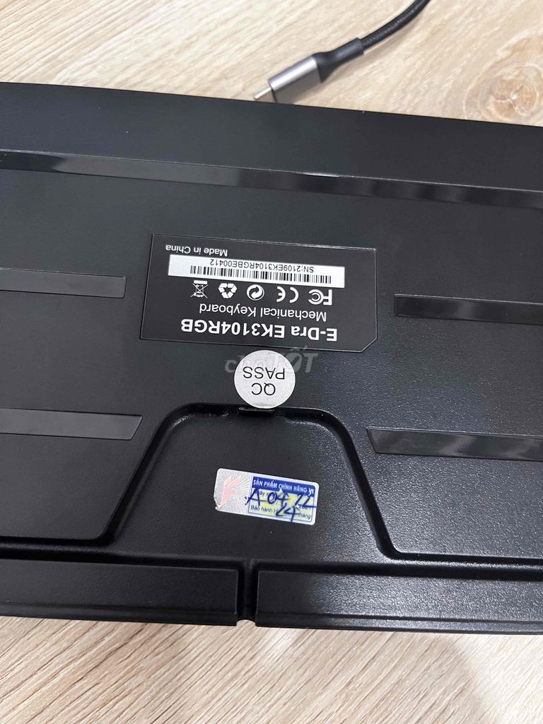 bàn phím E-Dra ek3104RGB, tặng bàn phím Logi K120. Mua bán Phụ kiện (Màn hình, Chuột...) tại Quận Bình Thạnh Tp Hồ Chí Minh được đăng bởi Trường  hình 3