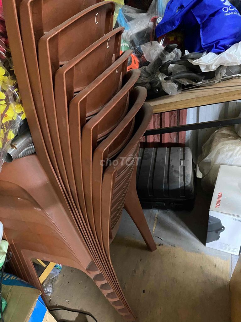 Bộ bàn ghế Nhựa Gỗ Nâu Vàng. Mua bán Bàn ghế tại Huyện Đông Anh Hà Nội được đăng bởi Dung hình 1