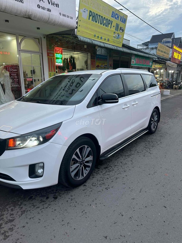 Kia Sedona 2018 máy dầu cam kết xe rin 100% cưc m