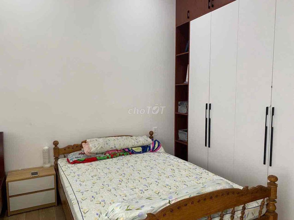 Furnished corner house on Trần Văn Dư near My Khe beach — photo 5