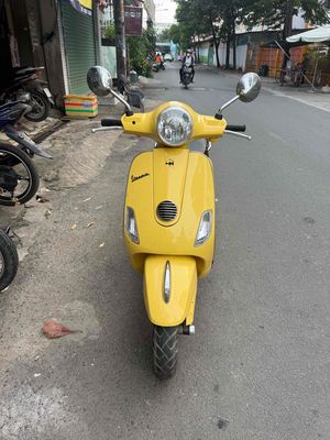 vespa 2010 máy êm mạnh. Mua bán Xe máy tại Quận Bình Tân Tp Hồ Chí Minh được đăng bởi Quốc Tín
