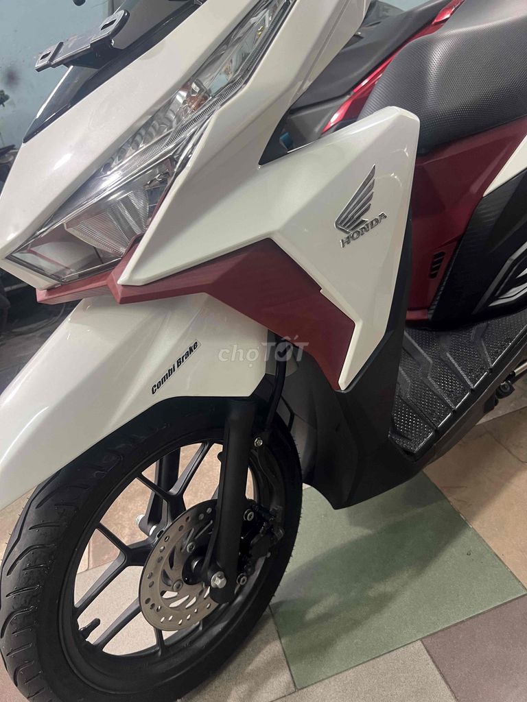 mới về VARIO trắng ca mây xe zin nguyên chiếc ac. Mua bán Xe máy tại Quận Phú Nhuận Tp Hồ Chí Minh được đăng bởi CuBi Thanh Sơn hình 3