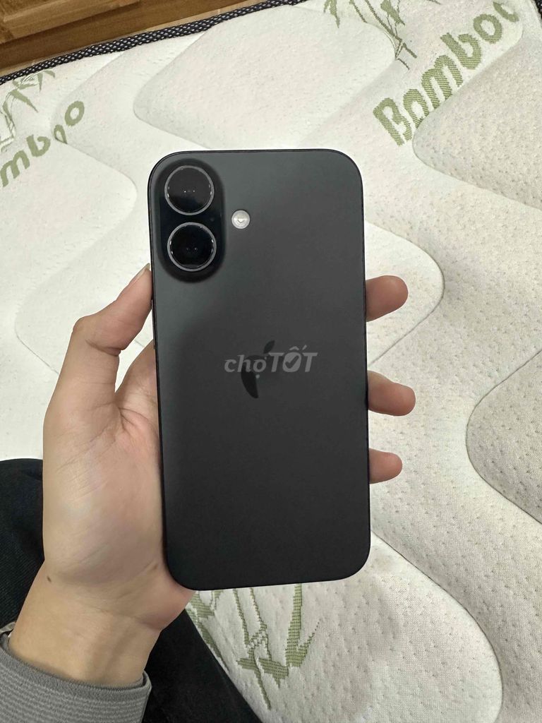 Apple iPhone 16 128GB Đen Đã sử dụng. Mua bán Điện thoại tại Quận Tân Bình Tp Hồ Chí Minh được đăng bởi huy hình 1