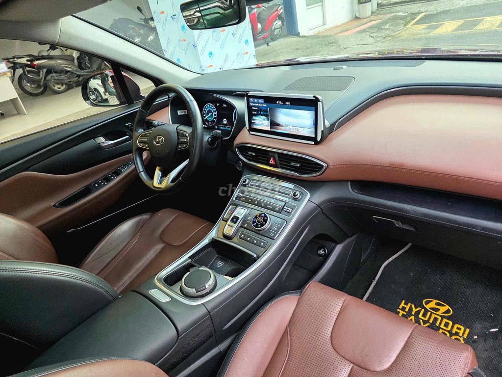 Hyundai SantaFe 2023 2.2D Full Dầu Lướt 11.000km. Mua bán Ô tô tại Quận Tân Phú Tp Hồ Chí Minh được đăng bởi Trọng Nghĩa Auto Xe Lướt Miền Nam hình 11