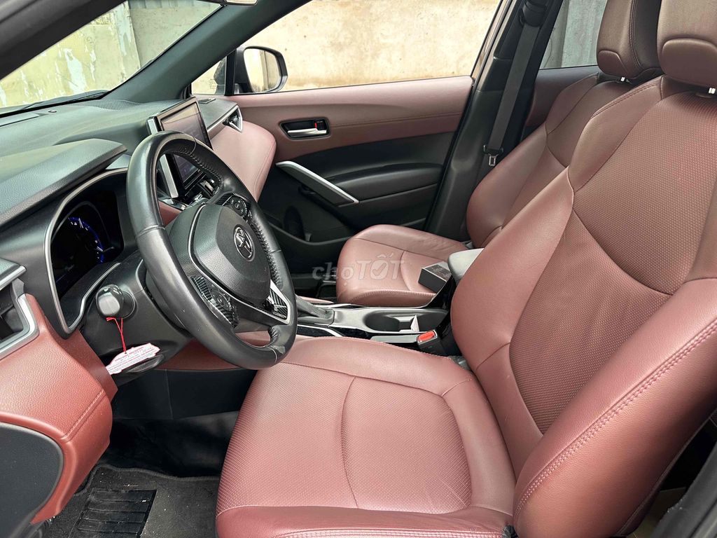 Toyota Corolla Cross 2022 Hybrid 24500 km. Mua bán Ô tô tại Quận Bình Thạnh Tp Hồ Chí Minh được đăng bởi phuongneo hình 3