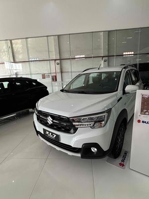 Suzuki XL 7 2025