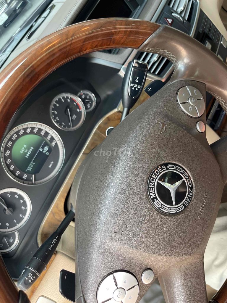 Mercedes Benz E Class 2010 E300 - 123456 km. Mua bán Ô tô tại Quận Ninh Kiều Cần Thơ được đăng bởi Minh Hải Đăng hình 6