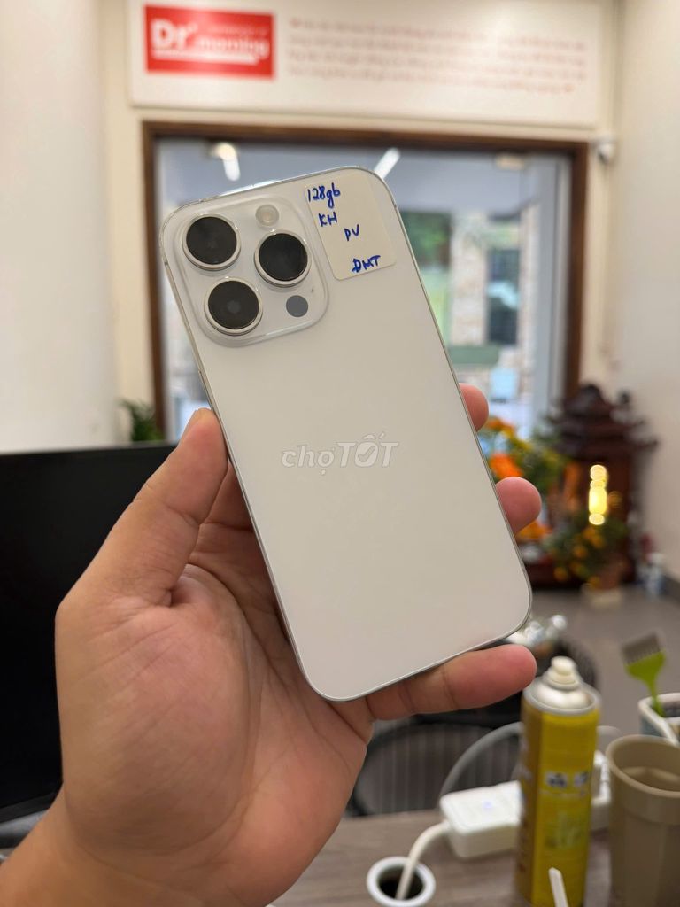 Apple iPhone 14 Pro 128GB Trắng 99% Giá HSSV. Mua bán Điện thoại tại Quận Thanh Xuân Hà Nội được đăng bởi Bùi Hiếu  H iStore hình 1