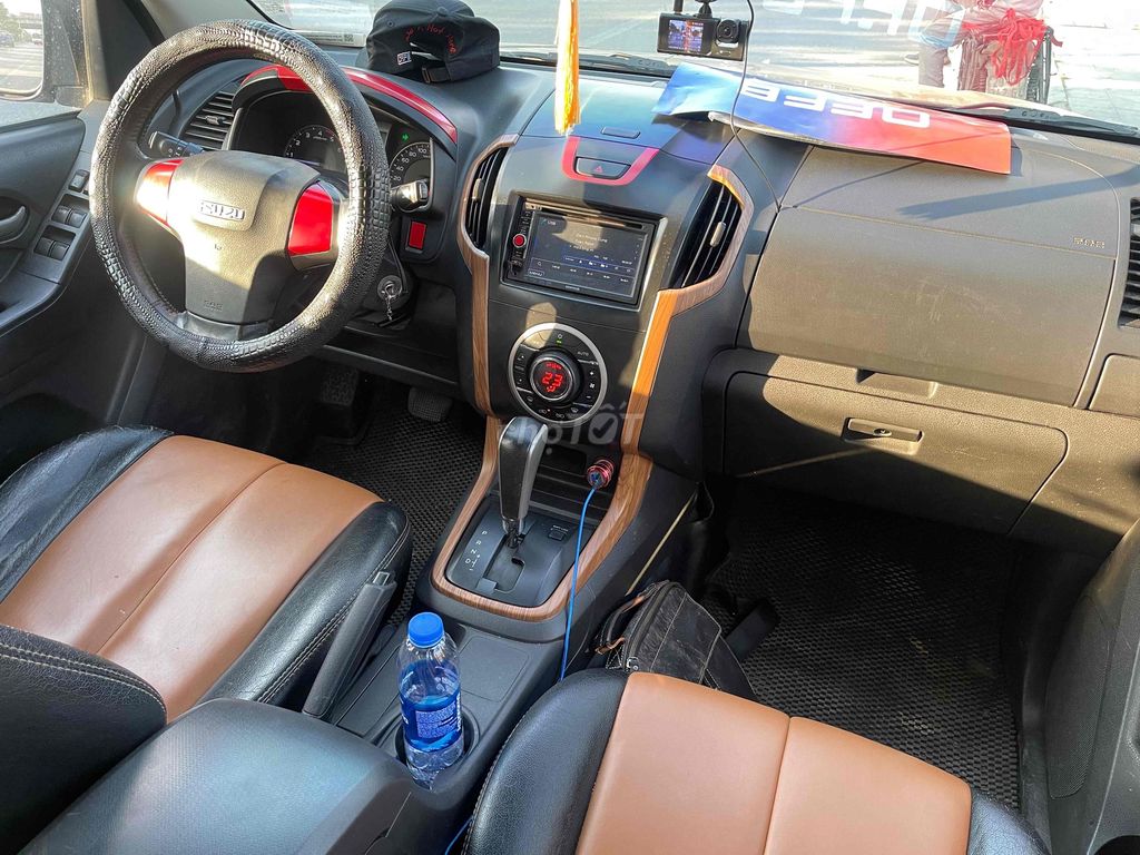 Isuzu Dmax 2013 số at máy 3.0 xe đẹp chất cho ae. Mua bán Ô tô tại Quận Ba Đình Hà Nội được đăng bởi lê phi hình 8