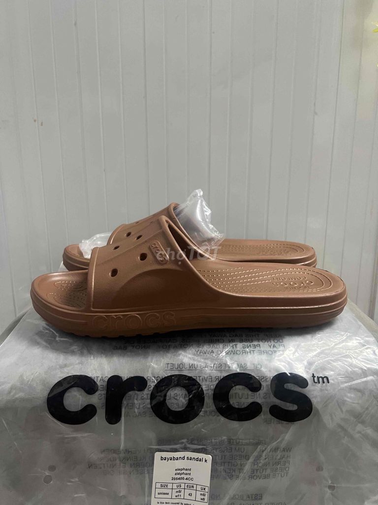 Dép Crocs Sz42 mới 100% bao chính Hãng