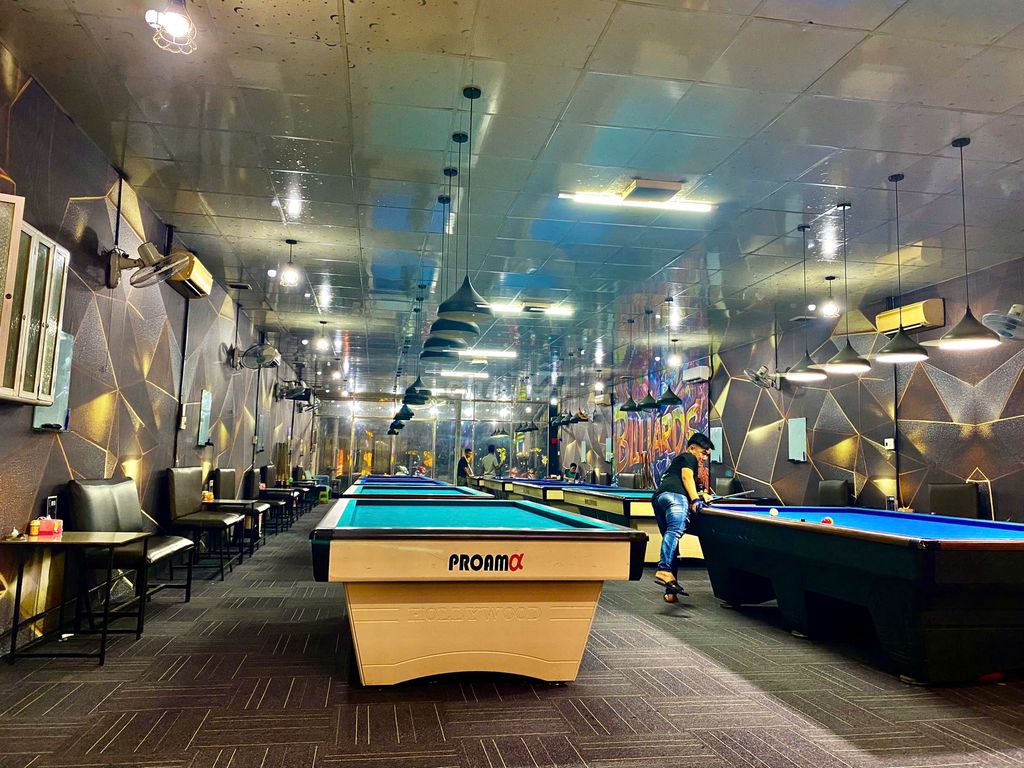 Tuyển nhân viên nữ quán Billiards