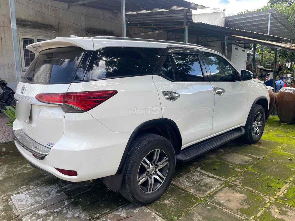 Toyota Fortuner 2020 2.4MT máy dầu. Mua bán Ô tô tại Quận Ninh Kiều Cần Thơ được đăng bởi Tân Hùng Cường hình 6