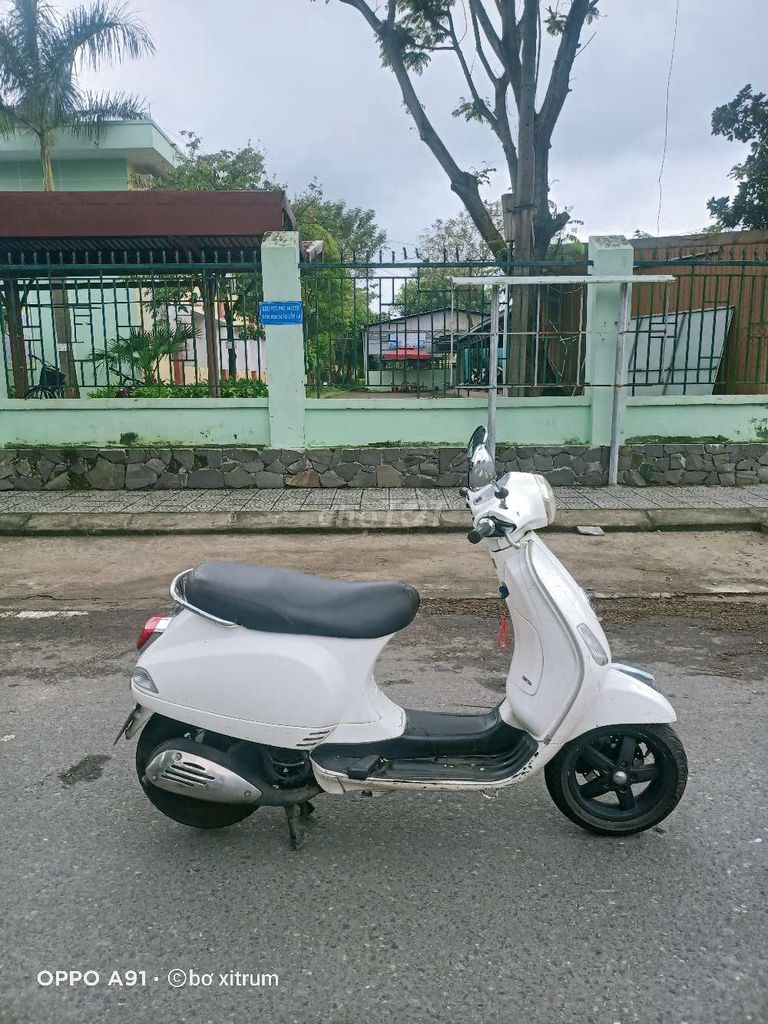 ⛔ Piaggio Vespa Fi BS 43 Trắng MÁY Zin chất. Mua bán Xe máy tại Quận Thanh Khê Đà Nẵng được đăng bởi bơ xitrum  hình 4