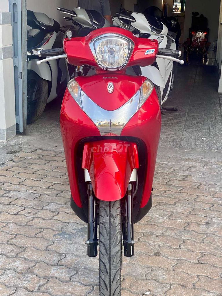 SH MODE Đời 2013 Đỏ SPORTY Máy Zin. Mua bán Xe máy tại Quận Ninh Kiều Cần Thơ được đăng bởi Xe Máy TÂN LIÊN HƯNG 1 91B hình 1