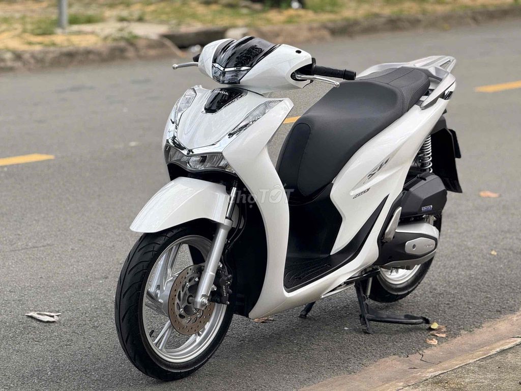 SH 160i ĐK CUỐI 2024 LIKE NEW BSTP. Mua bán Xe máy tại Thành phố Thủ Đức Tp Hồ Chí Minh được đăng bởi Vũ Vũ hình 10