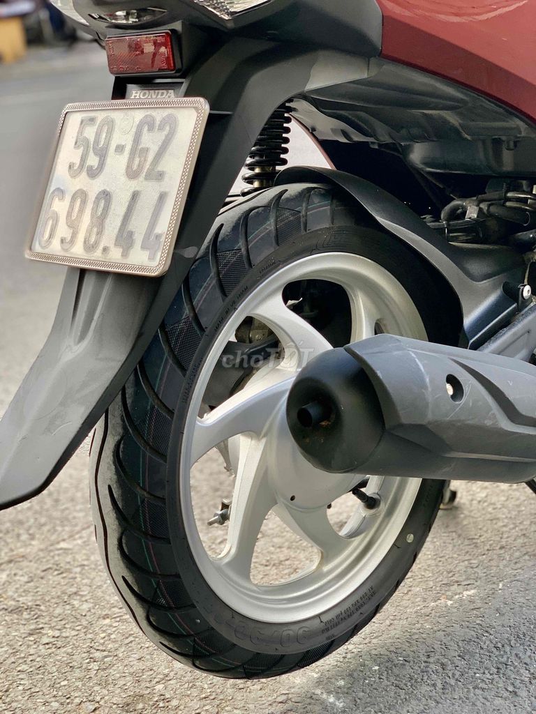 Vision 2019 Smartkey BSTP chính chủ đẹp chuẩn zin. Mua bán Xe máy tại Thành phố Thủ Đức Tp Hồ Chí Minh được đăng bởi iMotorbike Khương Phan hình 14