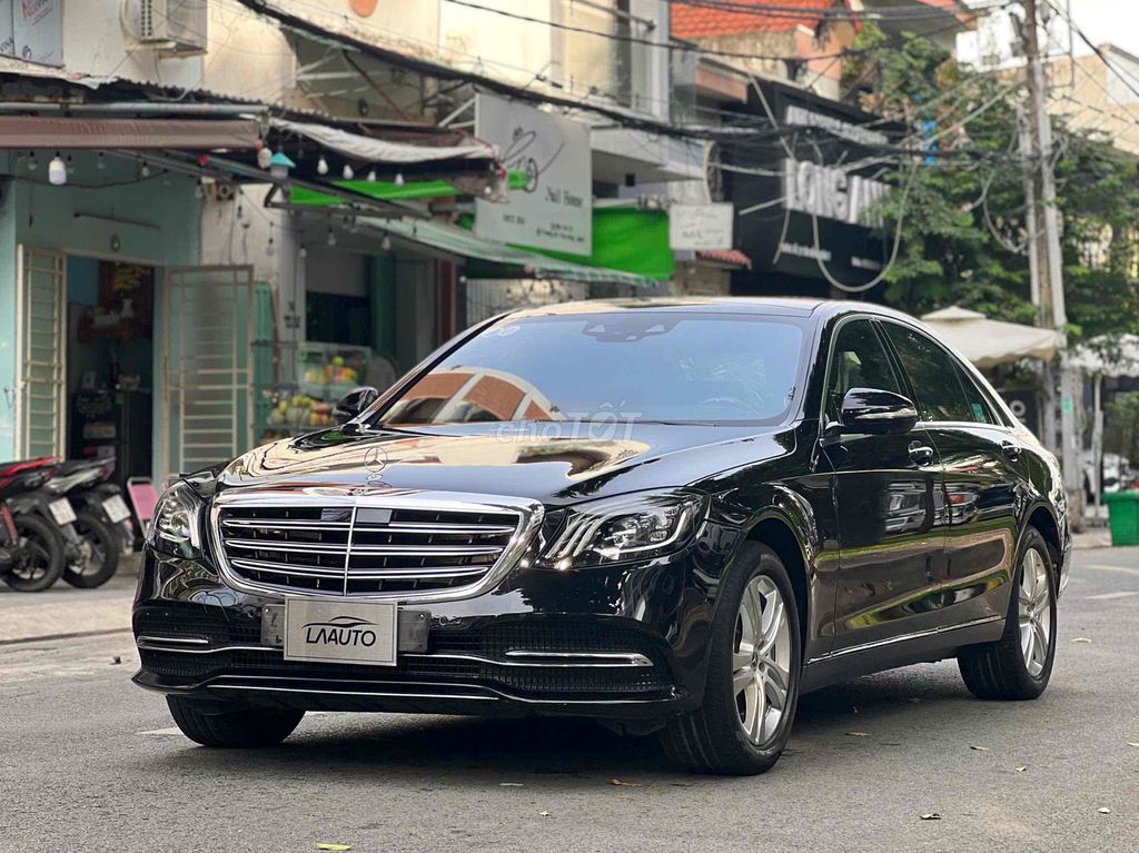 Mercedes Benz S Class 2018 S450L - 80000 km