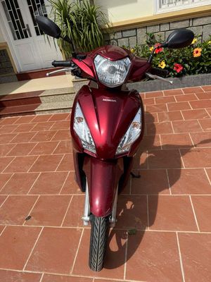 Cần bán 3 xe Honda Vision 2019 mới 98%. Mua bán Xe máy tại Thành phố Đà Lạt Lâm Đồng được đăng bởi Giang