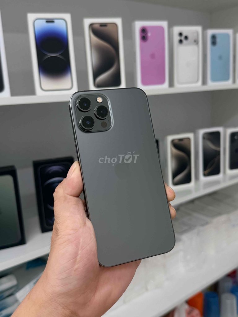 Apple iPhone 12 Pro Max 128GB Xám. Mua bán Điện thoại tại Quận Tây Hồ Hà Nội được đăng bởi Huy Huấn hình 1