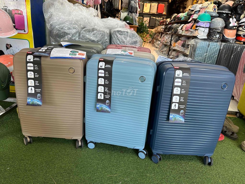 Vali nhựa dẻo PP size 20/24/28. Mua bán Túi xách tại Quận Cẩm Lệ Đà Nẵng được đăng bởi Trương Thị Ngọc Diễm hình 1