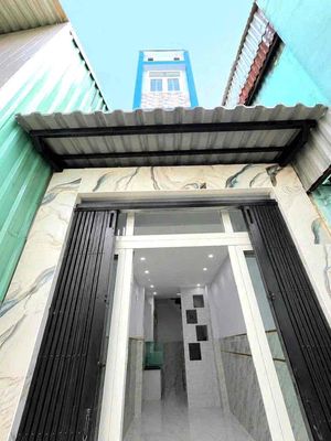 Rent · 2 bd · 18 м² · Quận 4, ул. Đường Nguyễn Khoái