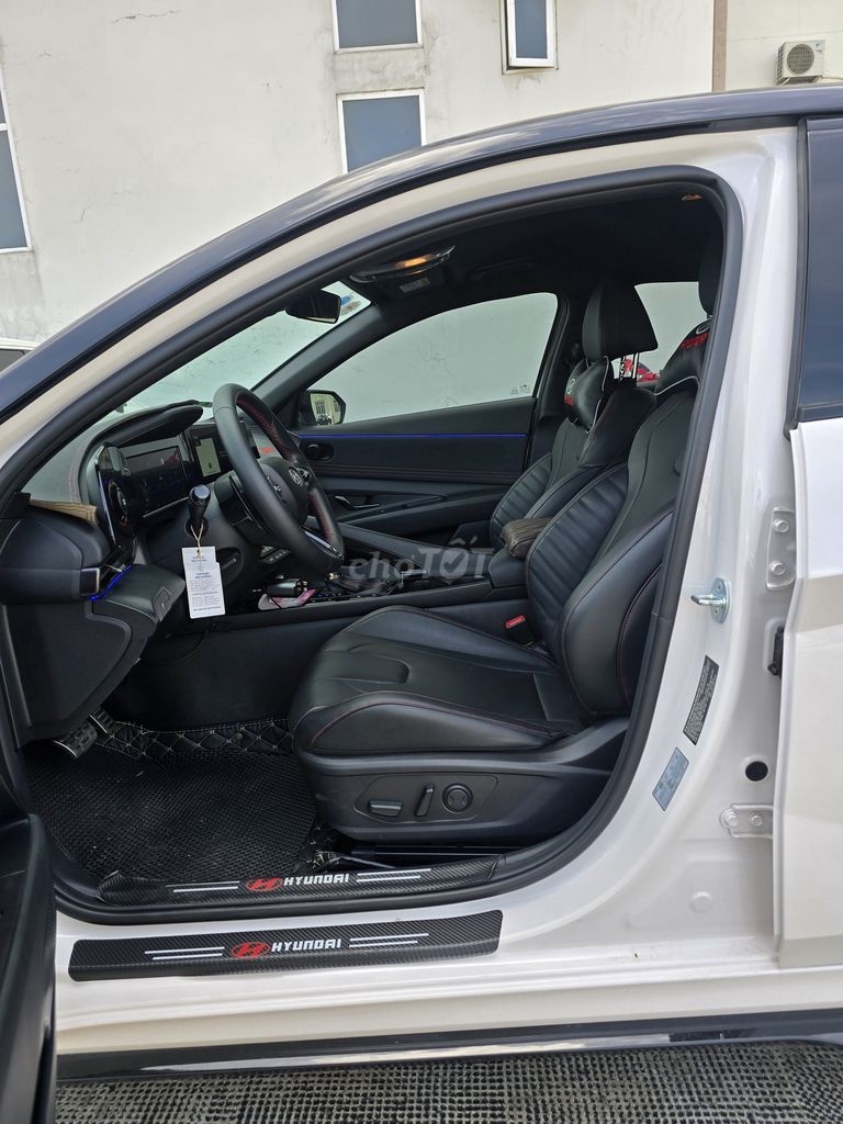Hyundai Elantra 2023 N-Line 1.6 Turbo AT -12000 km. Mua bán Ô tô tại Quận 8 Tp Hồ Chí Minh được đăng bởi Nguyễn bình Long  hình 6