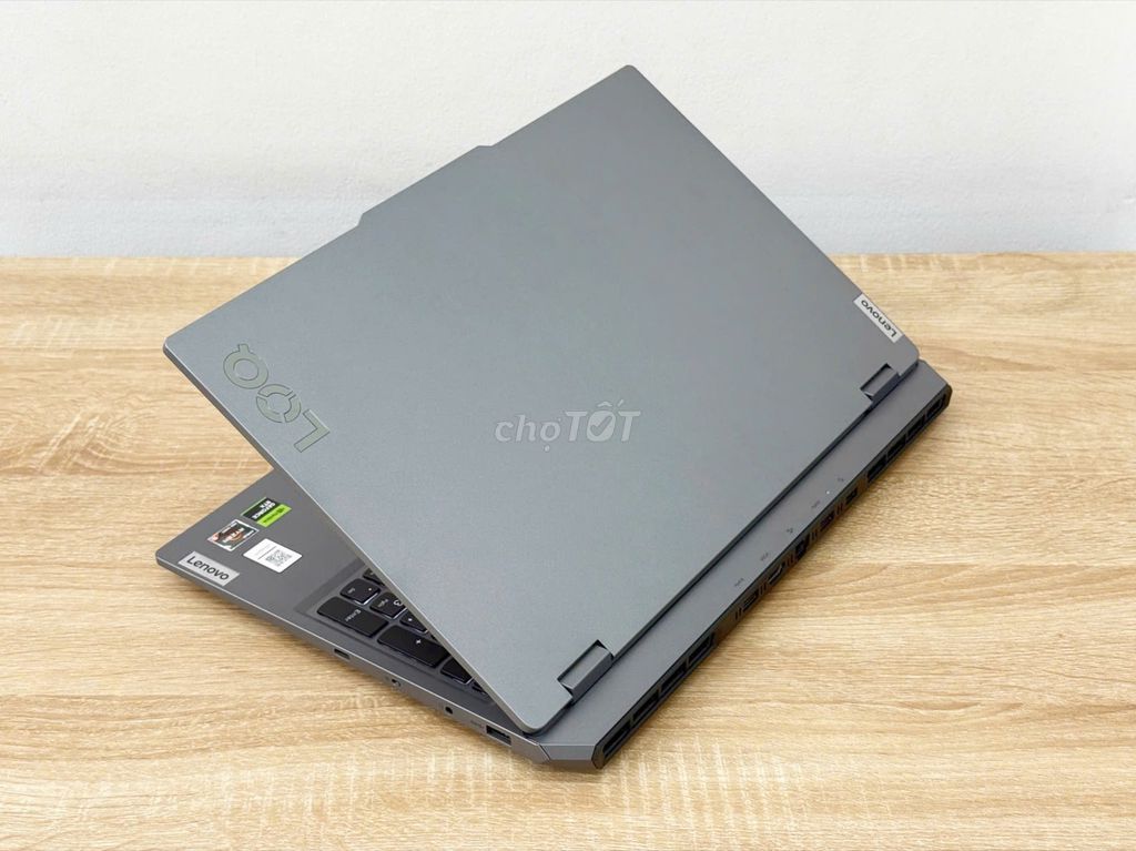 Lenovo LOQ 15ARP9 Ryzen5 7535HS RTX4050 GầnNhưMới. Mua bán Laptop tại Quận Ninh Kiều Cần Thơ được đăng bởi Cầm đồ Nhanh hình 1