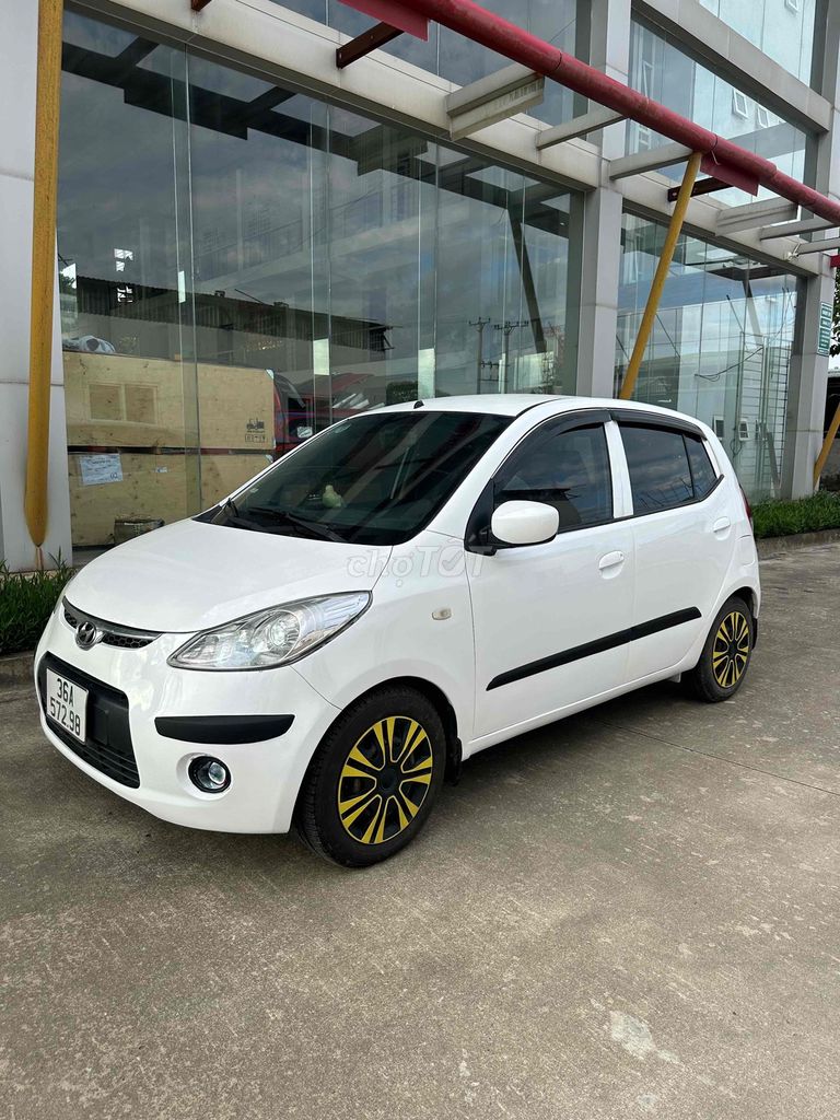 Hyundai i10 nhập khẩu máy 1.1 số sàn. Mua bán Ô tô tại Thành phố Thanh Hóa Thanh Hóa được đăng bởi Hoàng Tuấn hình 2