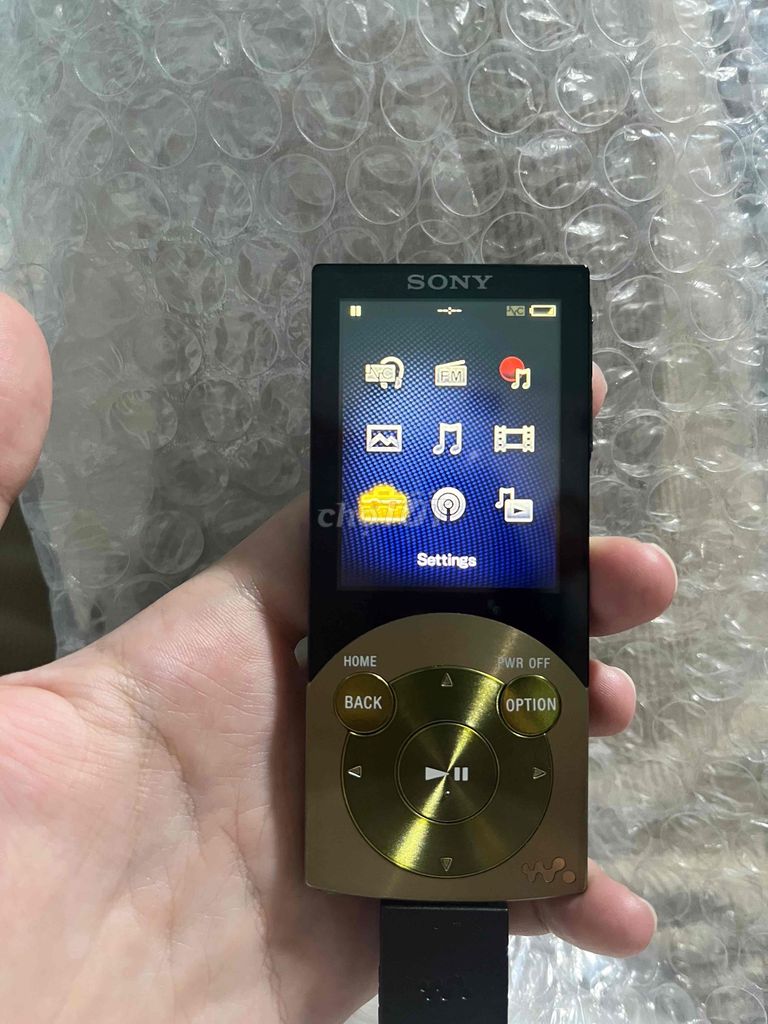 Máy nghe nhạc Sony Walkman S744. Mua bán Sở thích khác tại Thành phố Buôn Ma Thuột Đắk Lắk được đăng bởi Phạm Yến hình 1