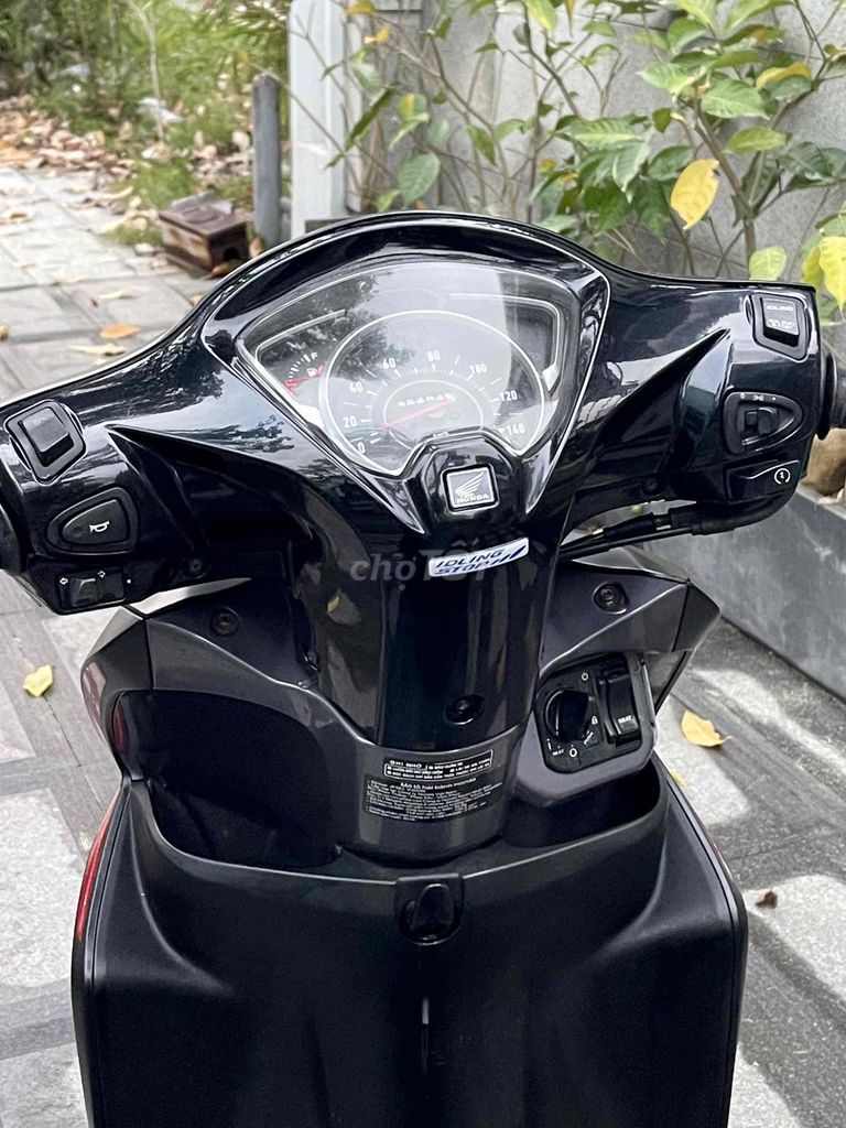 vision 2018 bản kỉ niệm khoá smakay xe rin chất. Mua bán Xe máy tại Quận Hải Châu Đà Nẵng được đăng bởi nguyễn thị hà hình 8