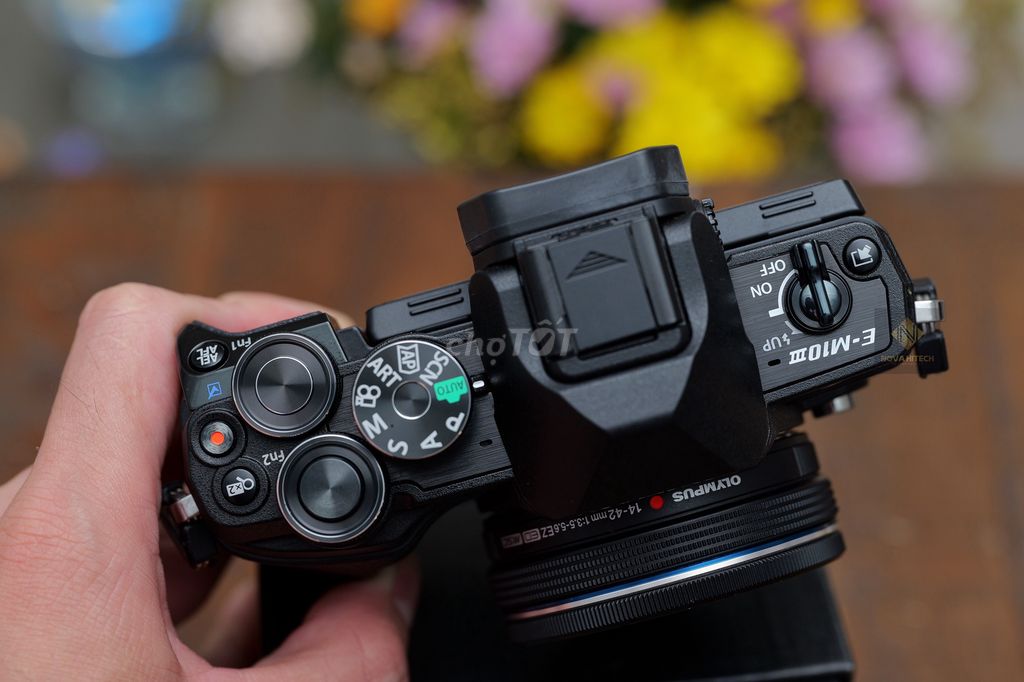 Máy ảnh Olympus EM10 Mark III Kit 14-42mm Đen. Mua bán Máy ảnh, Máy quay tại Quận 3 Tp Hồ Chí Minh được đăng bởi NOVA HITECH hình 1