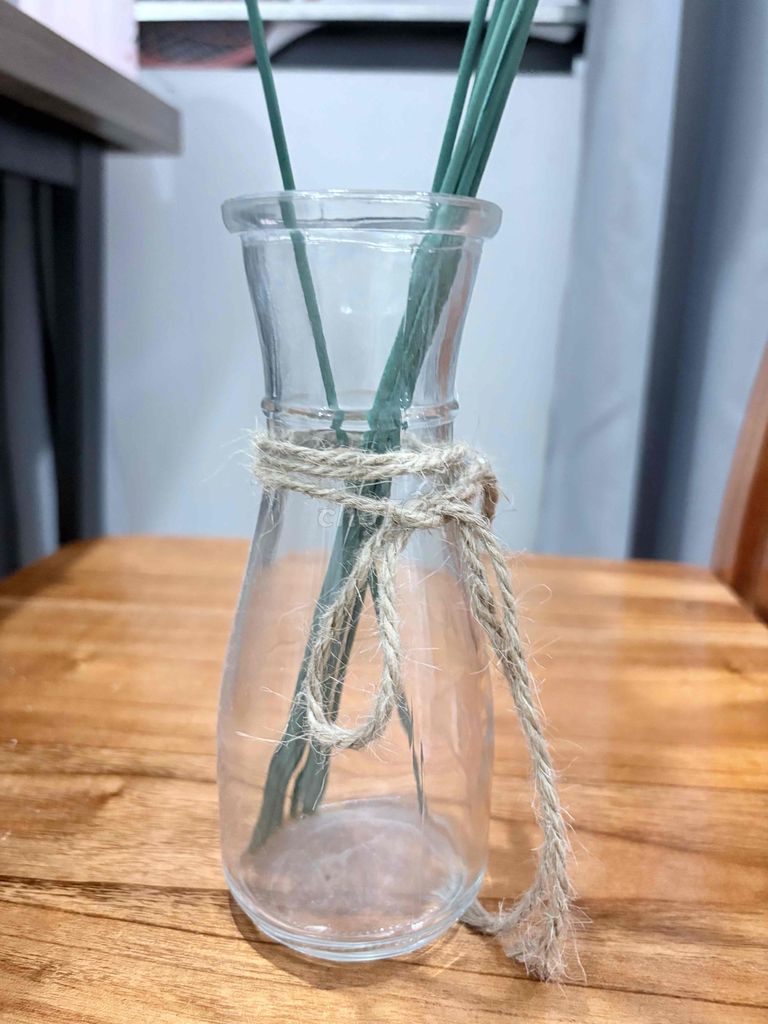 Lọ thủy tinh 350ml và 10 dây kẽm 40cm. Mua bán Dụng cụ nhà bếp tại Quận Nam Từ Liêm Hà Nội được đăng bởi ling linh hình 1