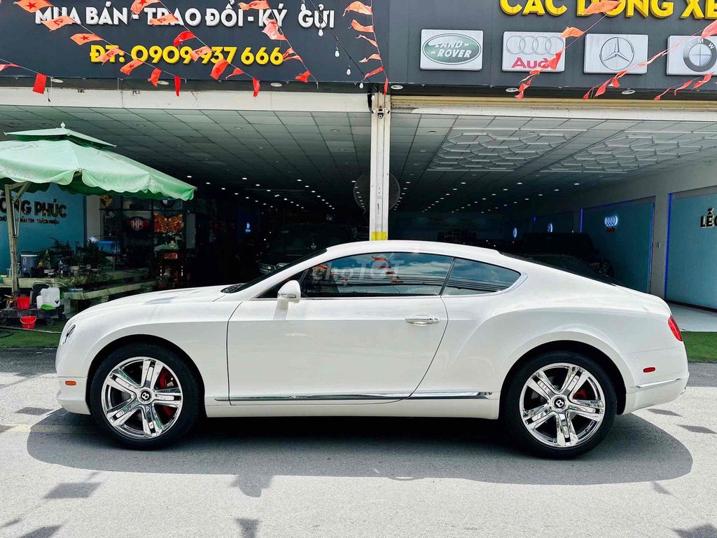 Bentley Continental Model 2014 W12 - 14000 km. Mua bán Ô tô tại Quận 8 Tp Hồ Chí Minh được đăng bởi Hồng Phúc hình 11