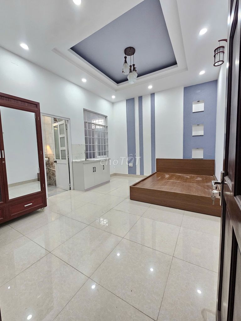 PHÒNG 25m² – FULL NỘI THẤT – CỬA SỔ TRỜI – TRUNG TÂM GÒ VẤP