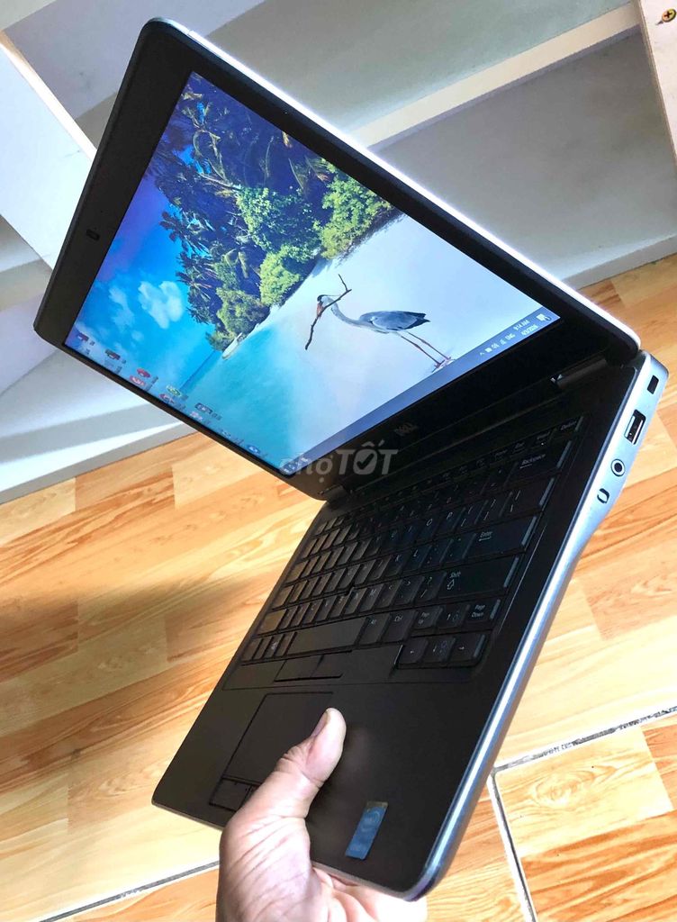 Dell I5-4300U/8GB/128GB/Pin>2H/Máy Đẹp Full CN. Mua bán Laptop tại Quận 7 Tp Hồ Chí Minh được đăng bởi Quân Quân  hình 1