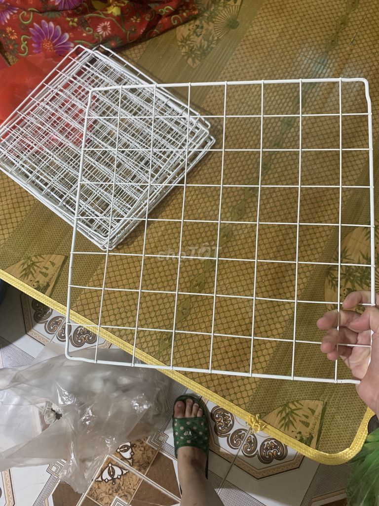12 tấm quây chuồng chó mèo (vuông 35*35) màu trắng. Mua bán Phụ kiện, Thức ăn, Dịch vụ tại Huyện Đông Anh Hà Nội được đăng bởi ngoc ngy hình 2