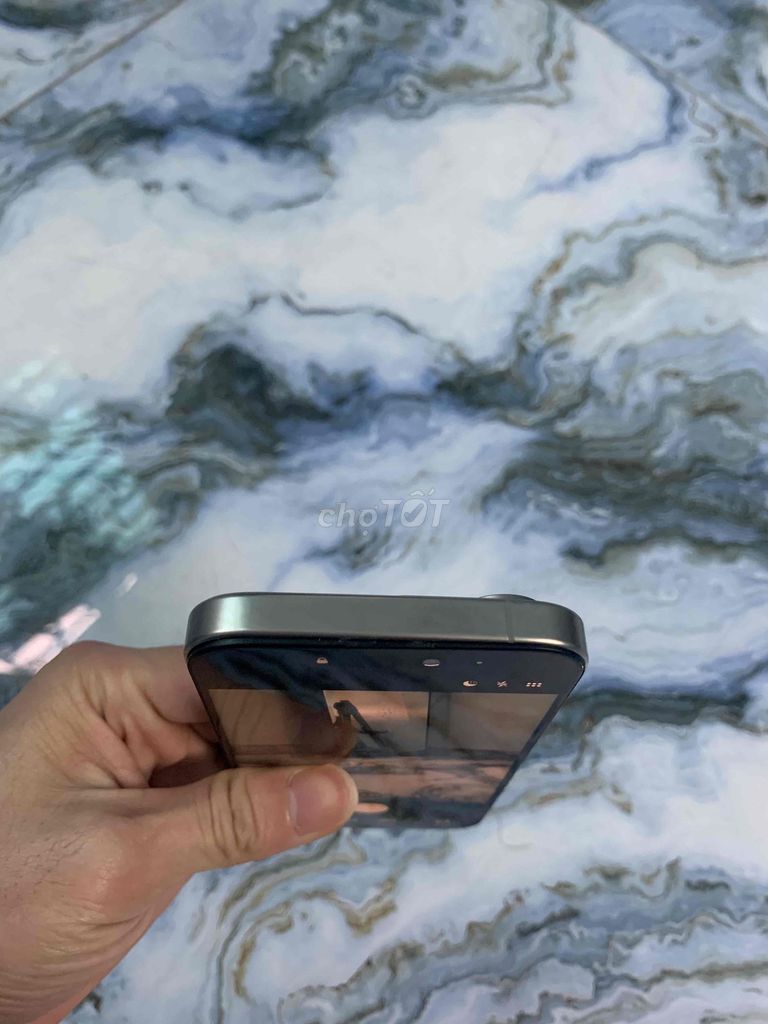 Apple iPhone 15 Pro 128GB Xám. Mua bán Điện thoại tại Thành phố Phúc Yên Vĩnh Phúc được đăng bởi nguyen hoang hình 1