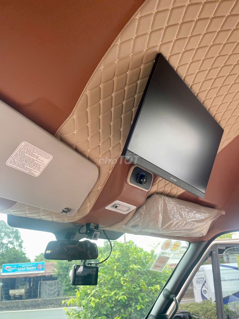 🔥 FORD TRANSIT 2023_Siêu mới:. Mua bán Ô tô tại Huyện Hòa Thành Tây Ninh được đăng bởi Trung tâm xe cũ Ford Tây Ninh hình 10