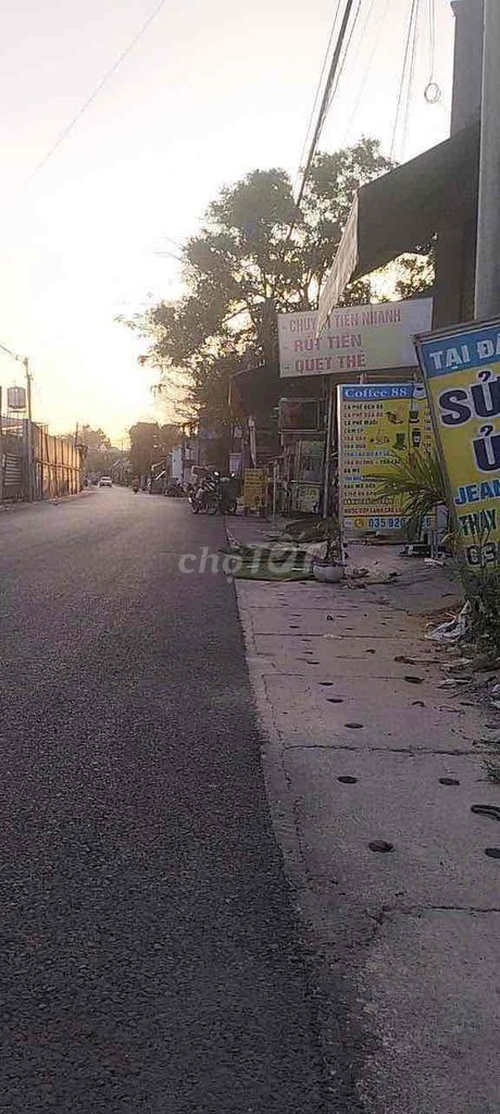 Bán đất mặt tiền kinh doanh dx08, đang cho thuê có thu nhập. Mua bán đất tại Thị xã Tân Uyên Bình Dương được đăng bởi ngọc phạm hình 5