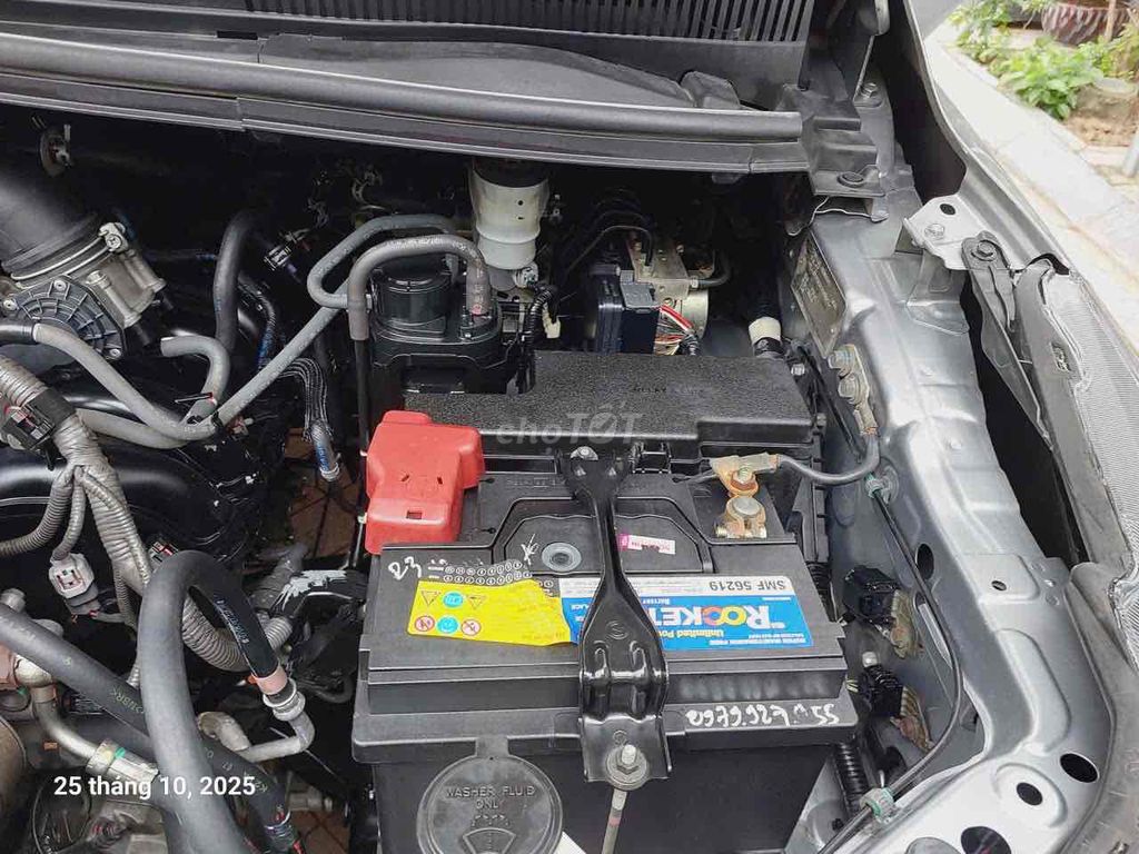 Toyota Innova 2019 2.0E - 100000 km. Mua bán Ô tô tại Quận Hoàng Mai Hà Nội được đăng bởi Dương Xuân Trường hình 16