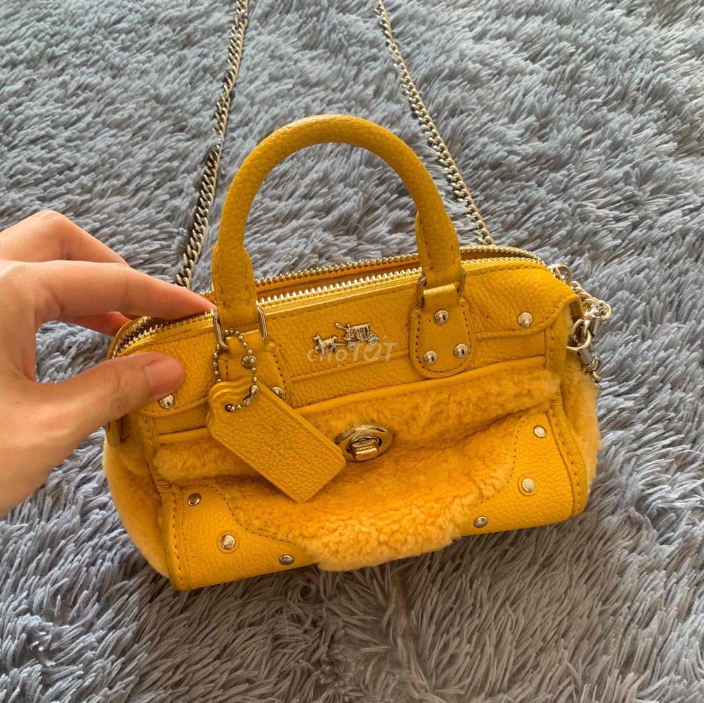 BÁN TÚI XÁCH COACH VÀNG