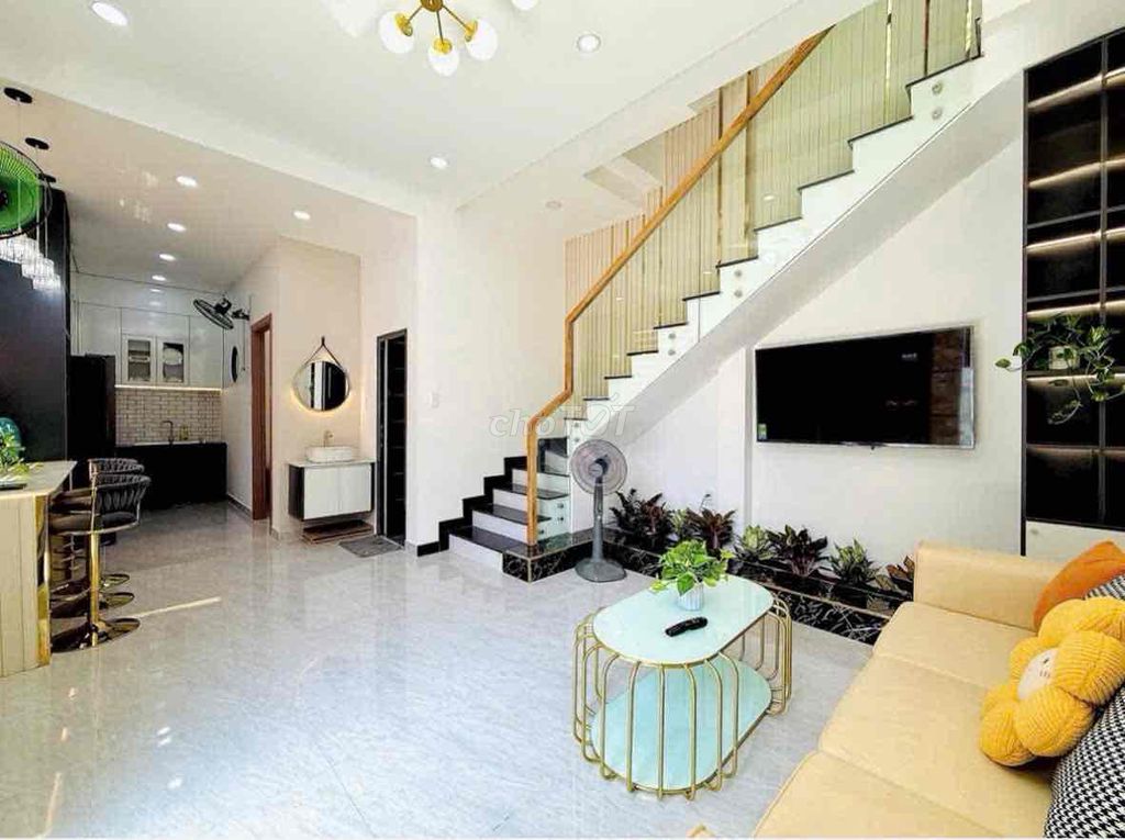 Nhà Nguyễn Văn Khối, Hẻm xe Tải Thông - Ngay Công Viên. Mua bán Nhà ở tại Quận Gò Vấp Tp Hồ Chí Minh được đăng bởi Thắng hình 2