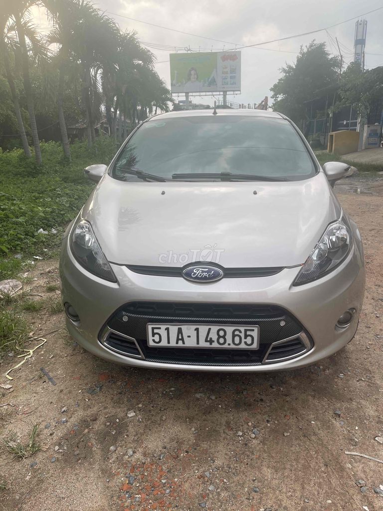 Ford Fiesta 2011 1.6 AT Hatchback - 134000 km. Mua bán Ô tô tại Quận Tân Bình Tp Hồ Chí Minh được đăng bởi Tai anh hình 2