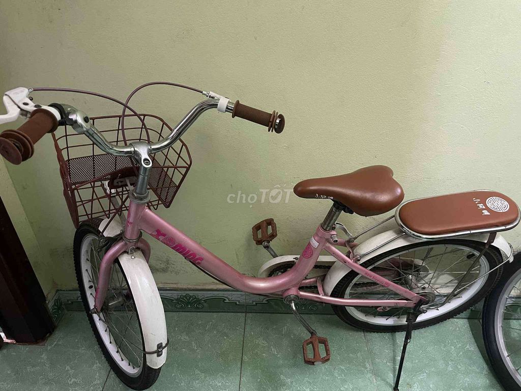 Xe ít đi bán rẻ size 20. Mua bán Xe đạp tại Huyện Thanh Trì Hà Nội được đăng bởi Đạt hình 1