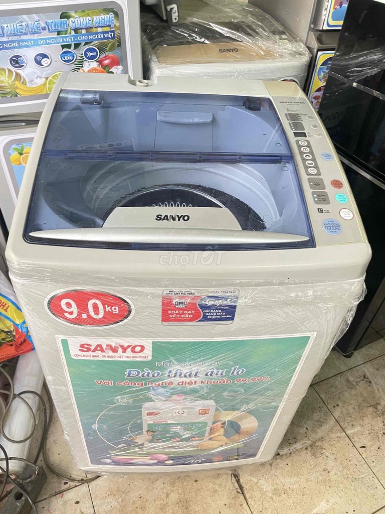 Máy giặt Sanyo 9kg cửa trên. Mua bán Máy giặt tại Quận Liên Chiểu Đà Nẵng được đăng bởi MAI HỒ hình 1