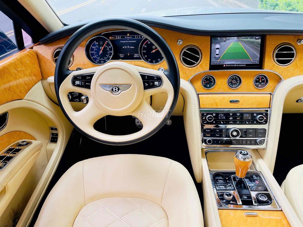 Bentley Mulsanne 6.8 V8 sản xuất 2014 siêu đẹp. Mua bán Ô tô tại Quận Hoàng Mai Hà Nội được đăng bởi Mr Tài hình 8